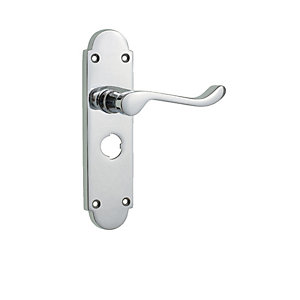Wickes Vancouver Victorian Shaped Privacy Door Handle - Chrome 1 Pair