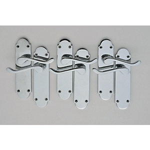 Wickes Vancouver Victorian Shaped Latch Door Handle Set - Chrome 3 Pairs