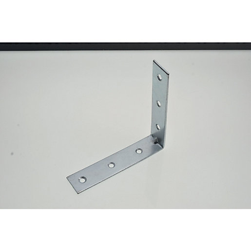 Wickes 102mm Zinc Plated Angle Bracket Pack 4 Wickes.co.uk