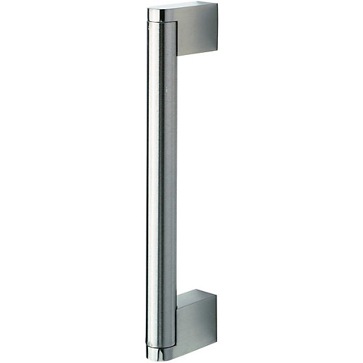 Wickes Stainless Steel Bar Handle for Bathrooms 160mm Wickes.co.uk