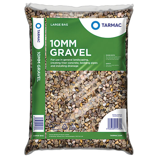 Tarmac 10mm Gravel Pea Shingle Major Bag Wickes.co.uk