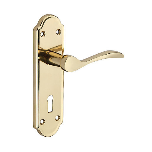 wickes romano locking door handle polished brass 1 pair wickes co uk