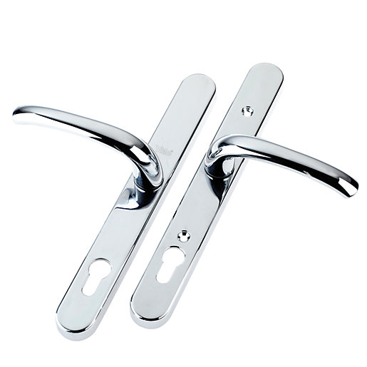 Yale Universal Replacement Door Handle Polished Chrome Wickes.co.uk