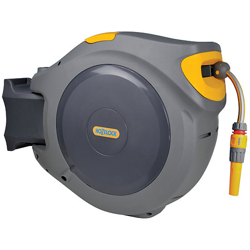auto rewind hose pipe