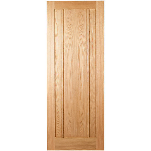 Wickes York Oak Veneer 3 Panel Internal Door - 1981 X 762mm | Wickes.co.uk