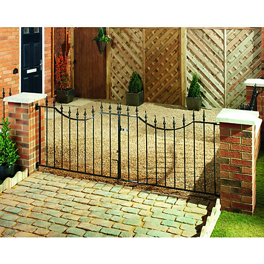 Wickes Windsor Steel Driveway Gate Black 2438 X 925 Mm Wickes Co Uk