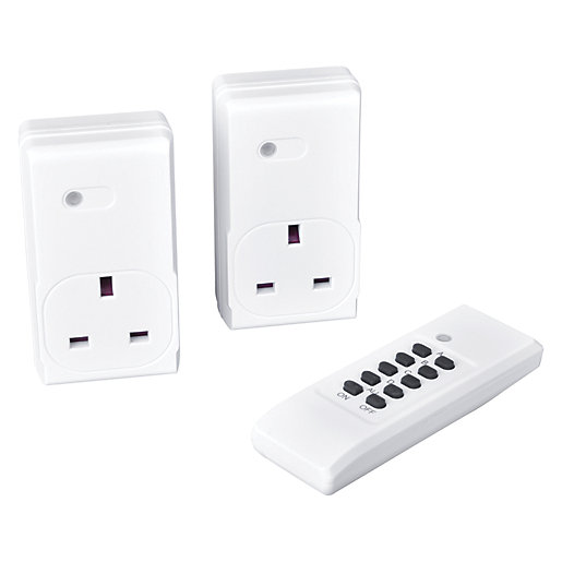 Masterplug Remote Control Socket 13a Rated 2 Pack Wickes Co Uk