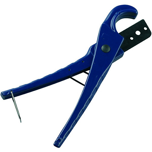 Wickes Plastic Pipe Cutter 0 36mm Wickes.co.uk