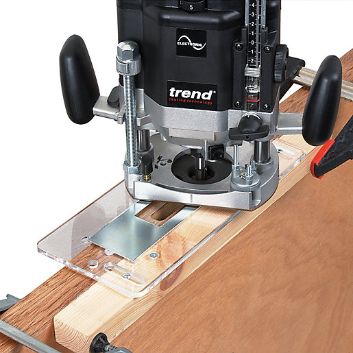 Trend Router Template Jig for Door Lock Recesses Wickes.co.uk
