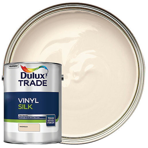 Dulux Trade Vinyl Silk Emulsion Paint Magnolia 5L Wickes.co.uk