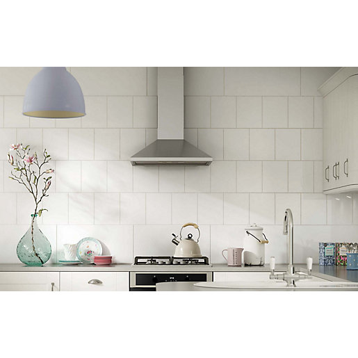 Wickes White Ceramic Wall Tile 200 X 250mm | Wickes.co.uk