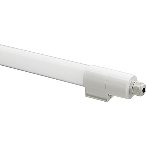 Offer Wickes Sylvania Start 4ft Weatherproof IP65 Fitting
