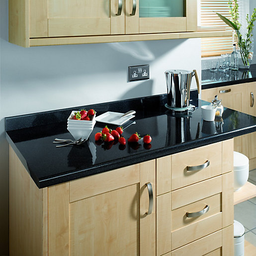 Wickes Laminate Worktop Upstand Taurus Black Gloss 70 x 12mm x 3m