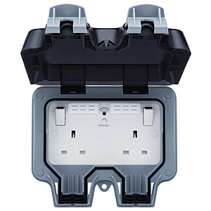 Bg Outdoor Double Switched Socket With