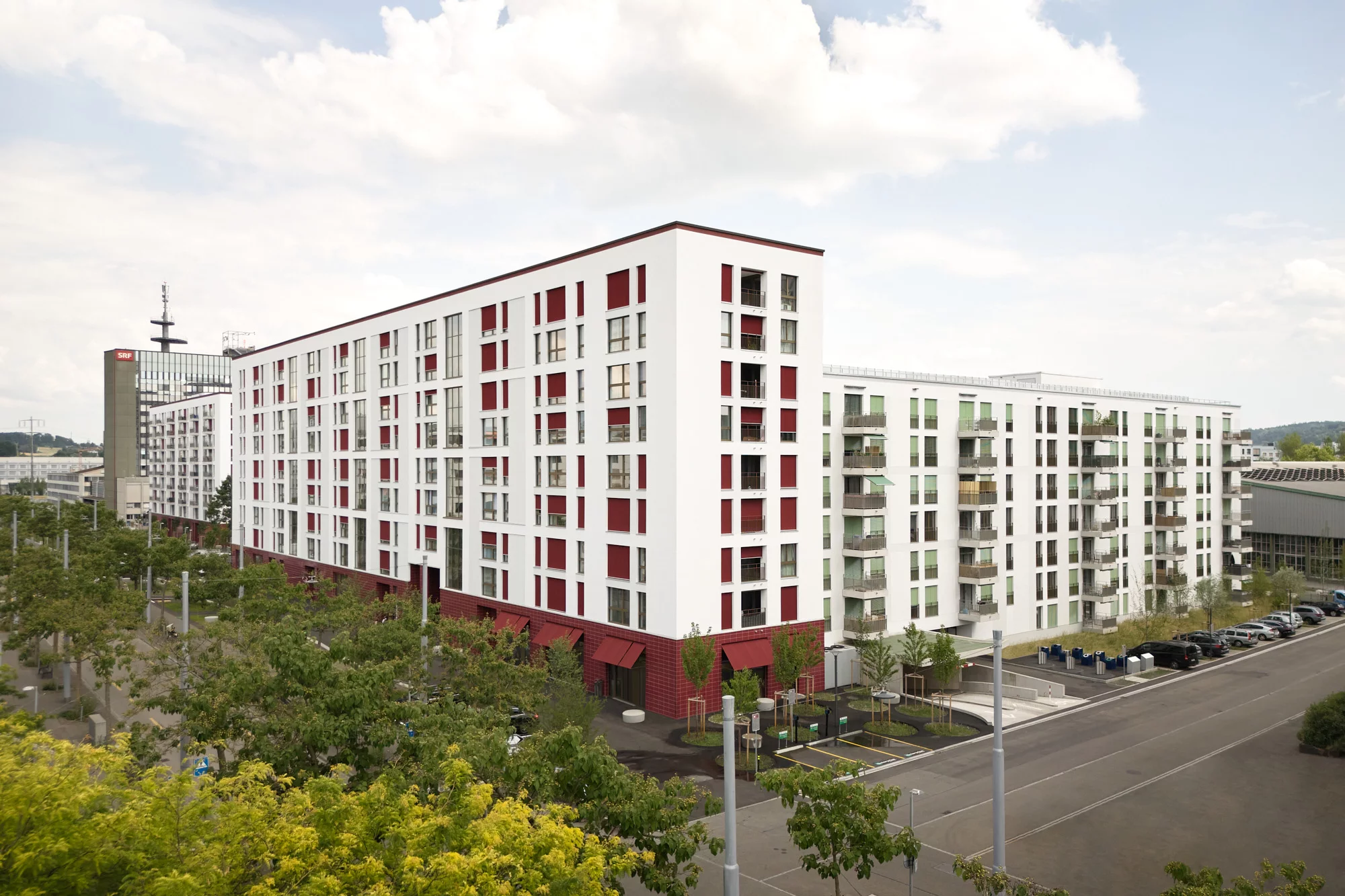 So präsentiert sich die Wohnsiedlung von der Stadtseite her. Bild: Andreas Gruber