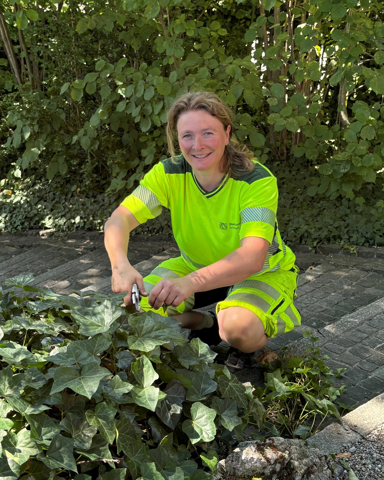 Andrea, Villengärtnerin bei Grün Stadt Zürich