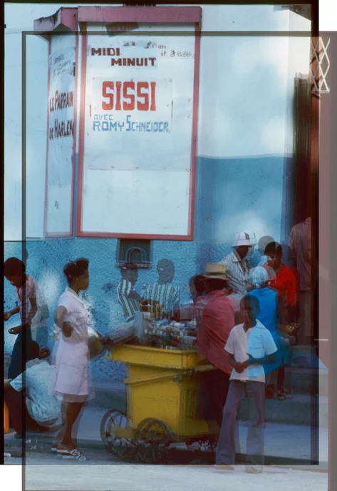  Ausstellungsansicht, Out of Focus. Leonore Mau und Haiti. Eine Ausstellung von U5, Städtische Galerie im Lenbachhaus und Kunstbau München, 2025