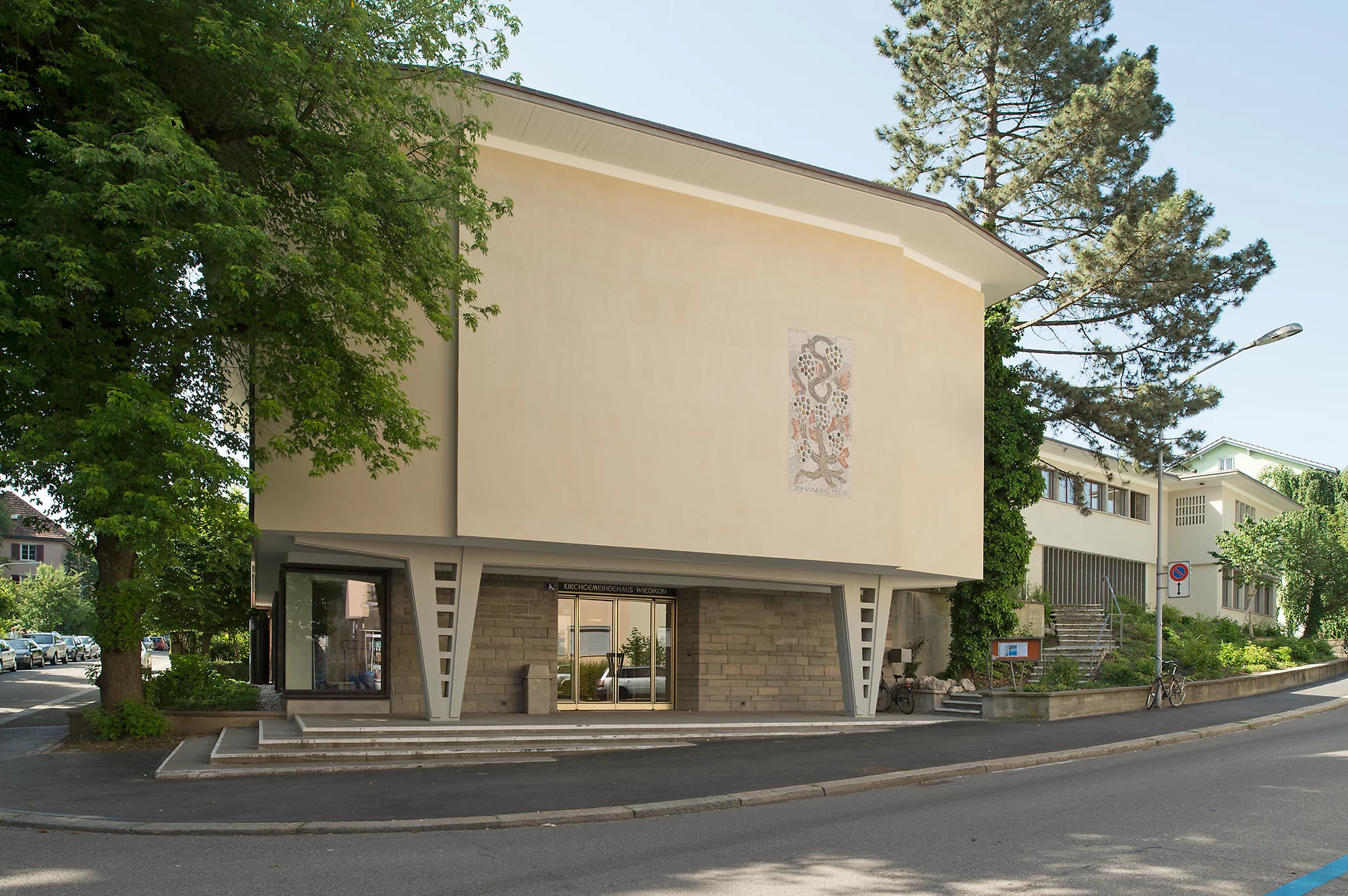 Aussenansicht Kirchgemeindehaus Bühl