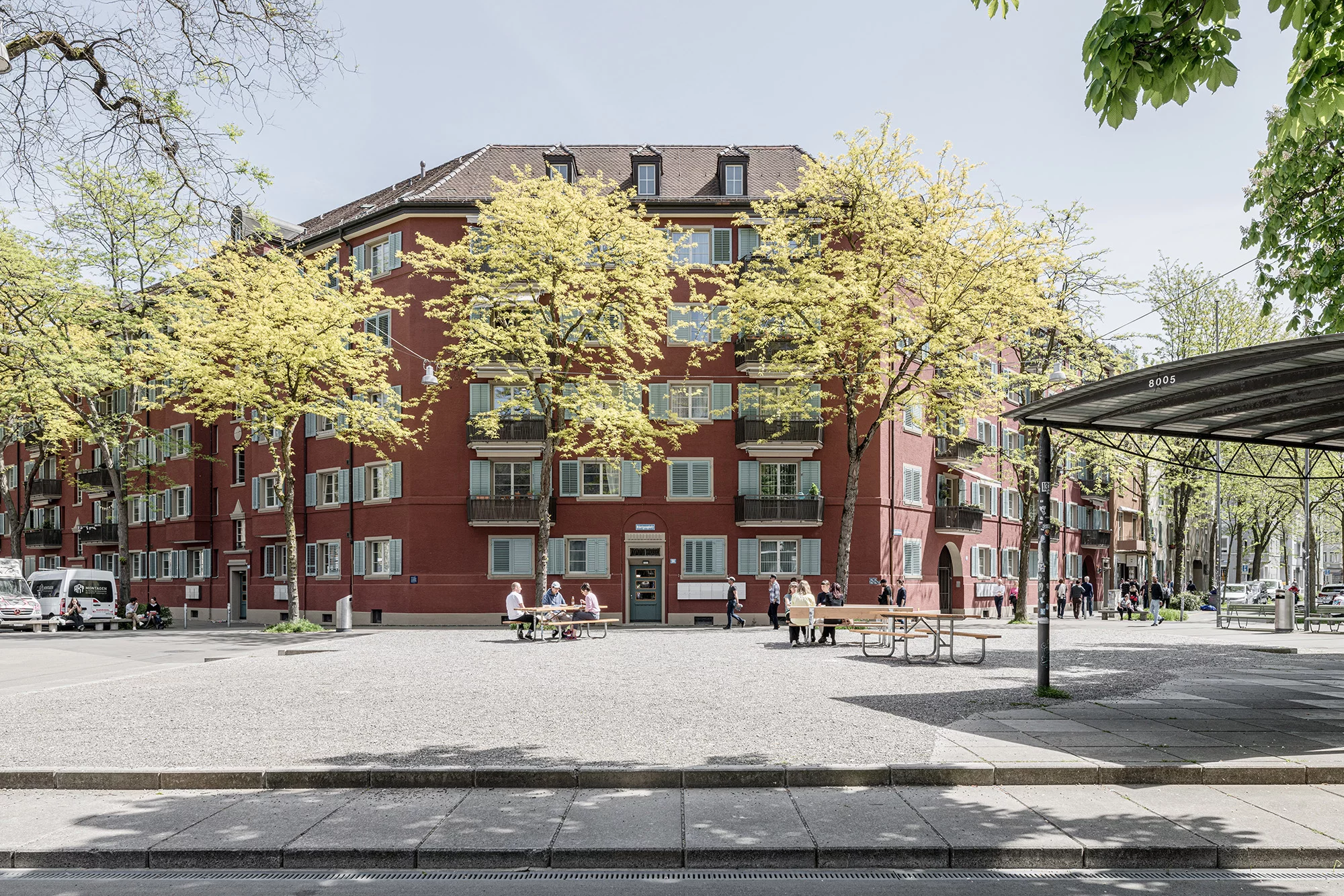 Aussenansicht Gründersiedlung der Gemeinnützigen Baugenossenschaft Röntgenhof Zürich