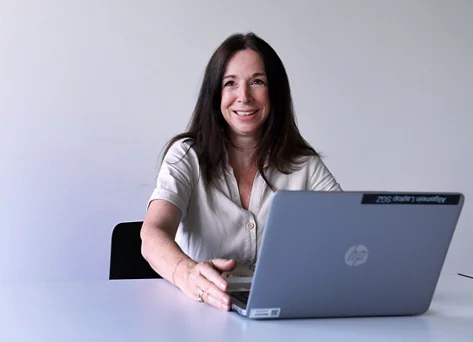 Jacqueline Pfann, Fachfrau Administration