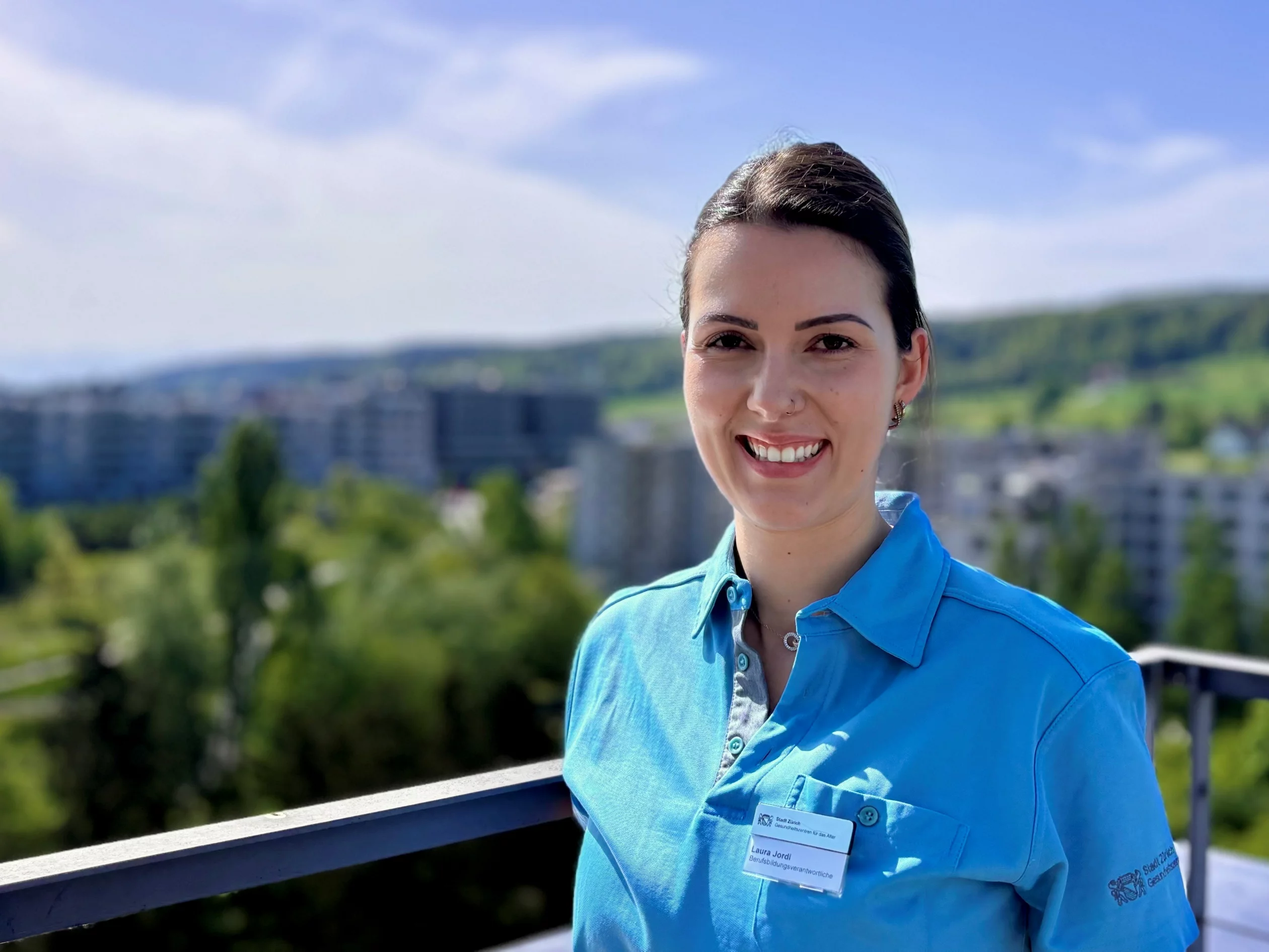 Laura Jordi, Berufsbildungsverantwortliche  im Gesundheitszentrum für das Alter Mattenhof und übergeordnete Hygieneverantwortliche