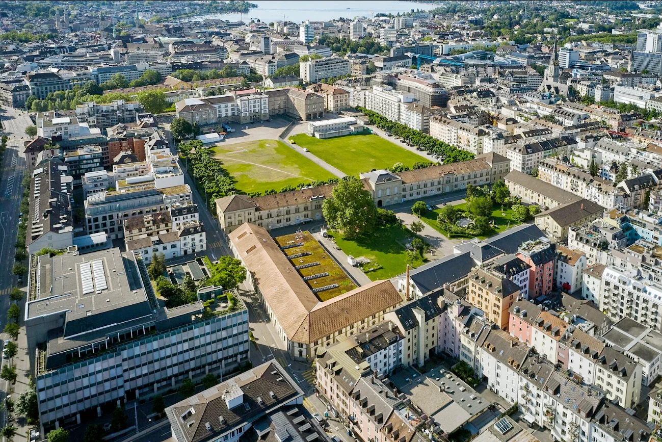 Kasernenareal von Drohne aus