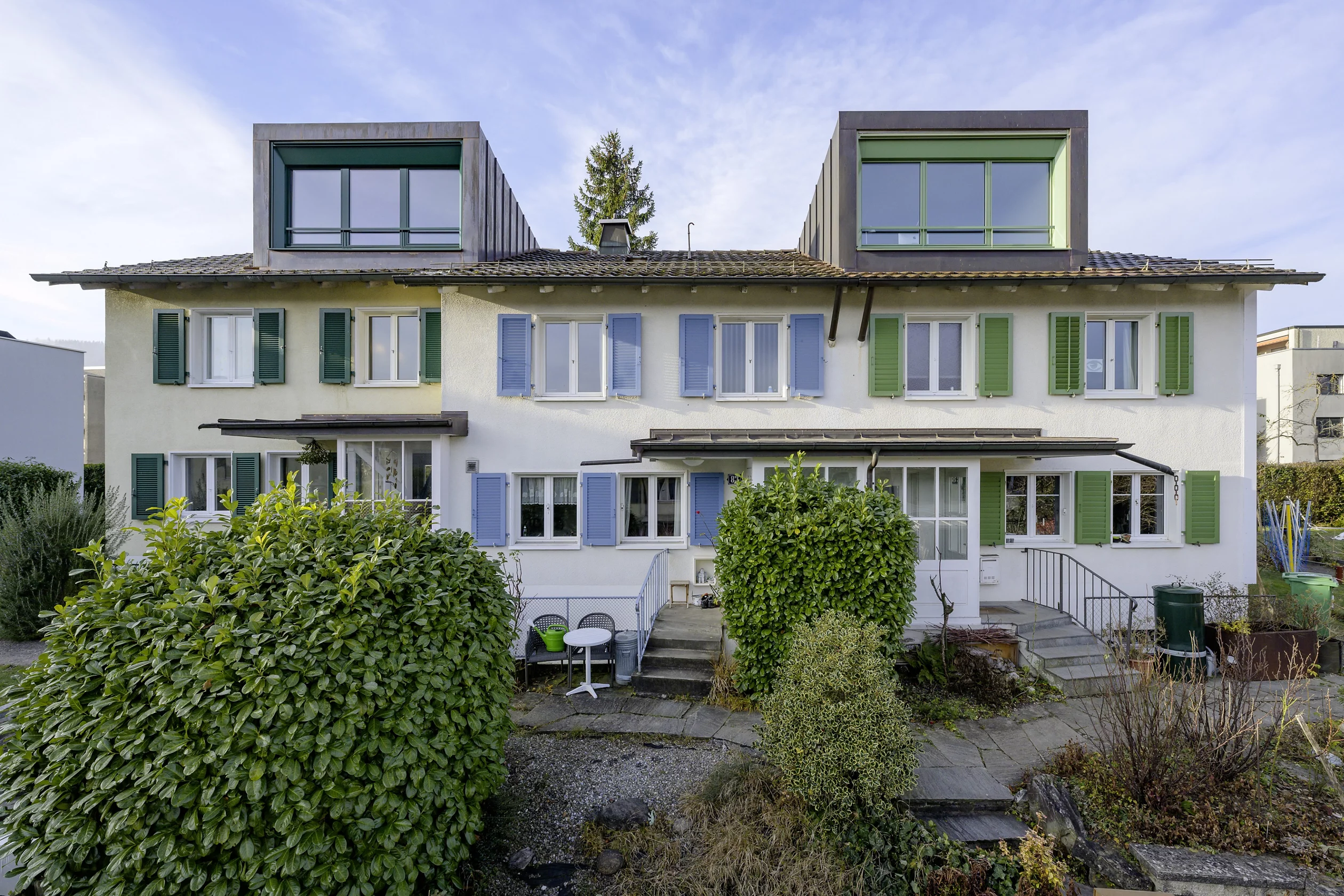 Aussenansicht der Reiheneinfamilienhäuser im Kreis 3