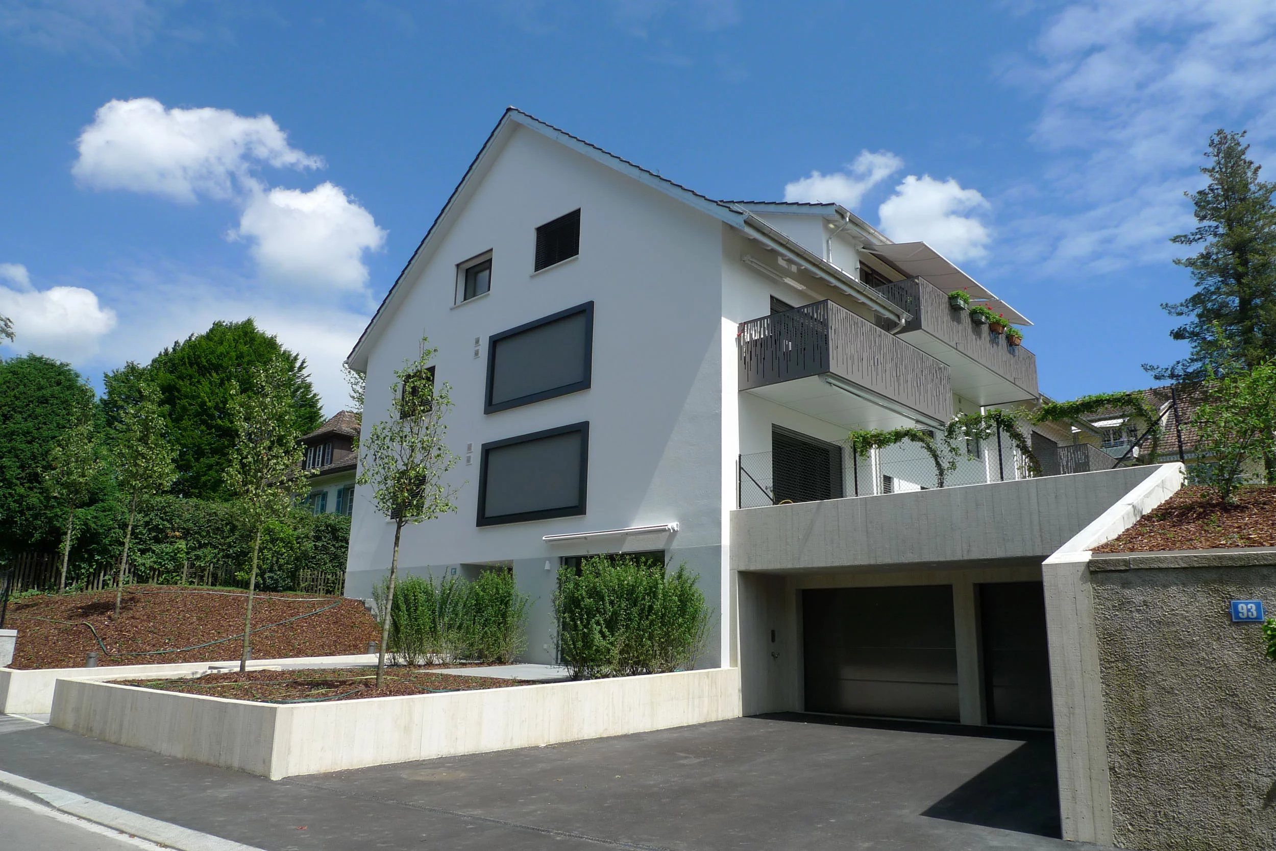 Aussenansicht des Mehrfamilienhauses im Kreis 7