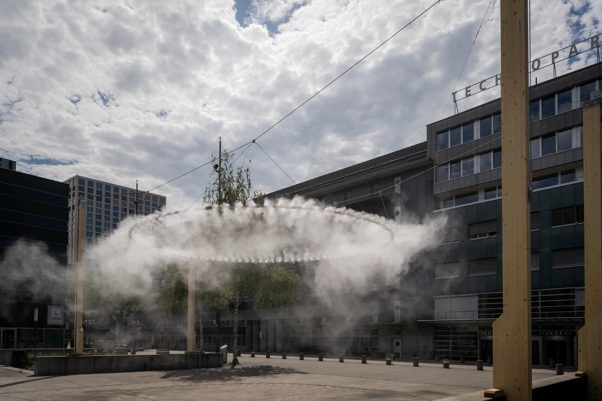Test mit Nebelwolke auf dem Turbinenplatz.