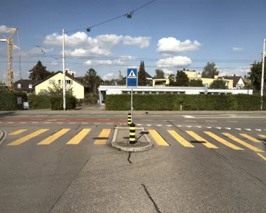 Röschibachstrasse vor den Massnahmen für den Fussverkehr