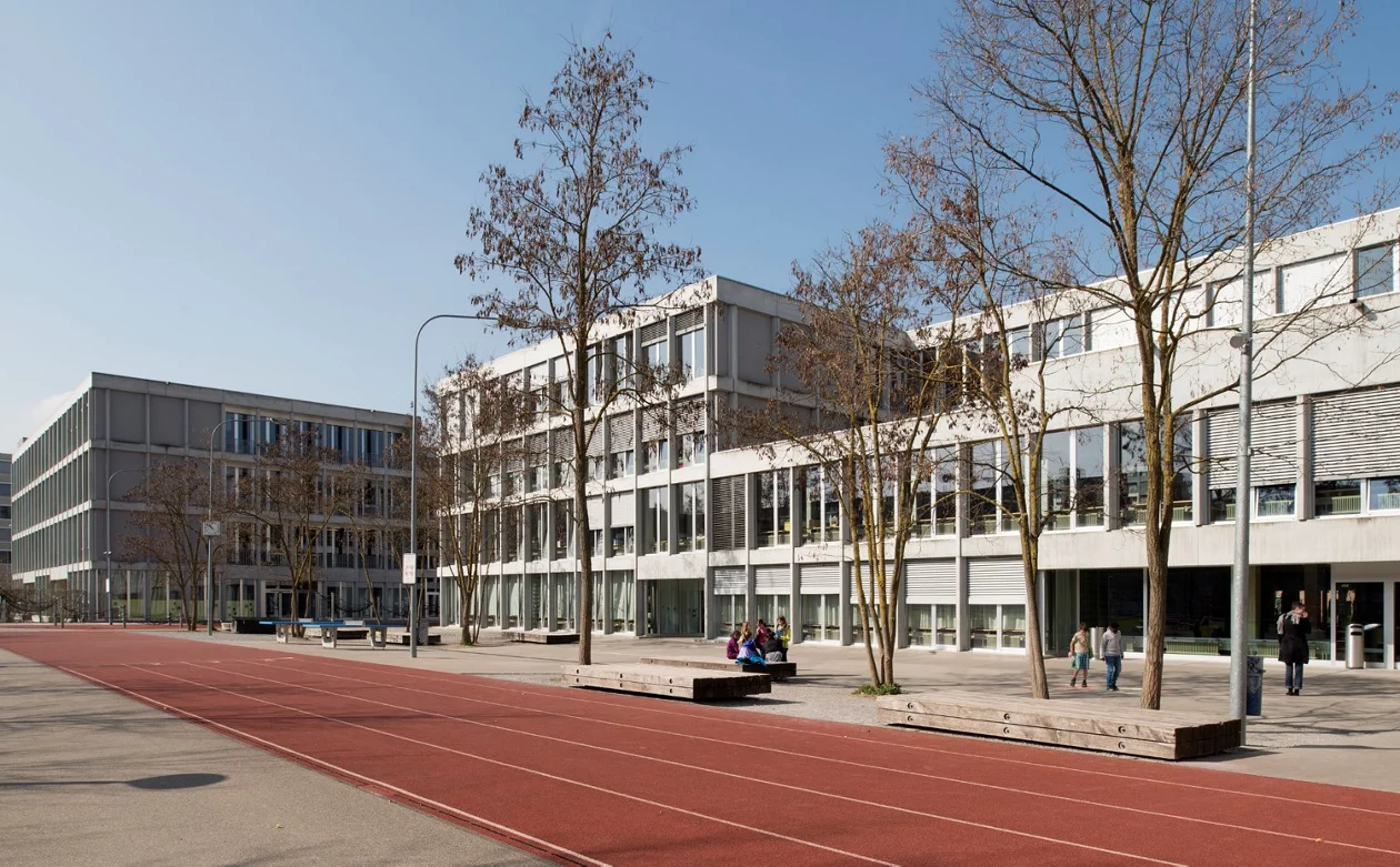 Schulhaus