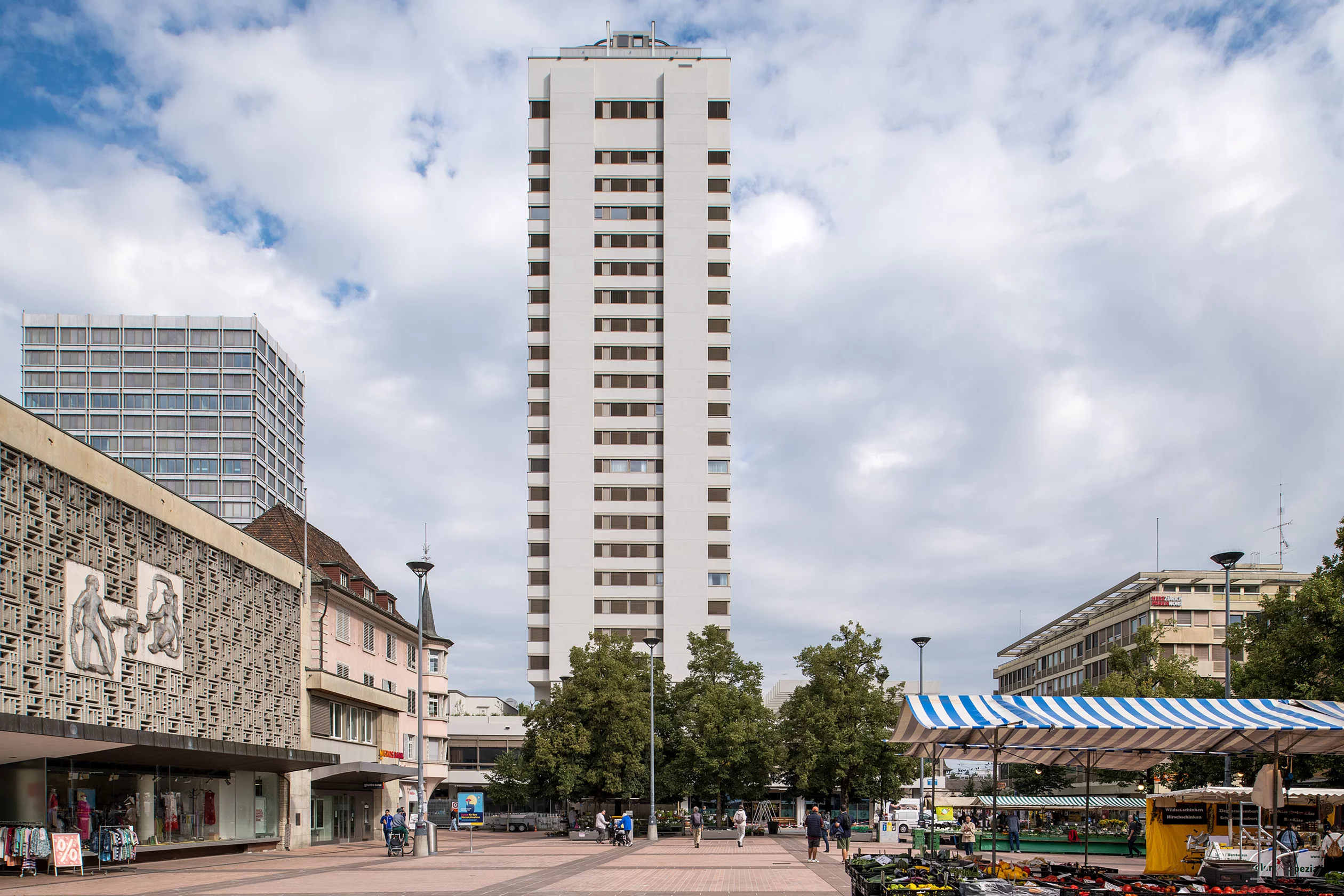 Oerlikon One vom Oerlikerplatz aus