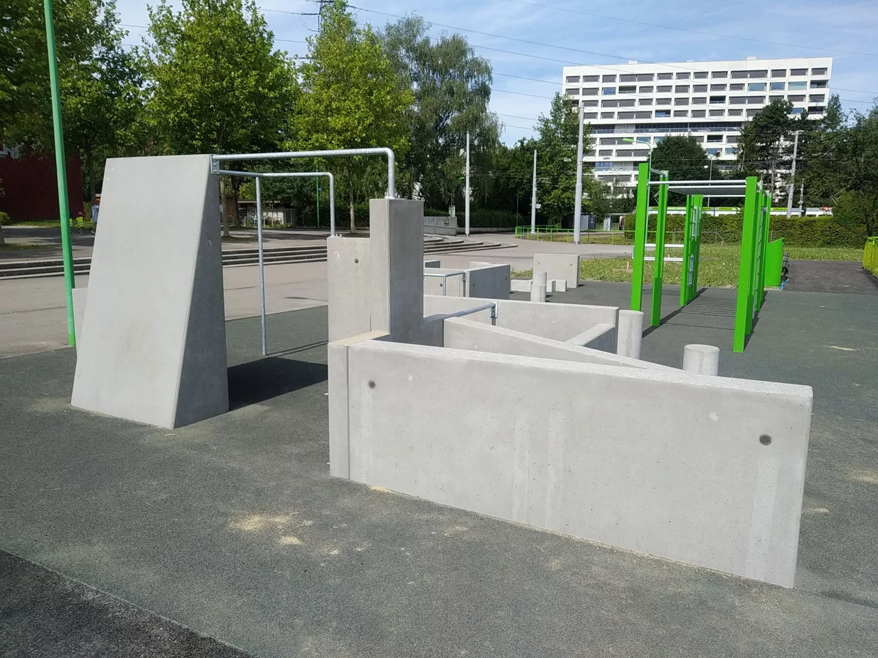 Hindernisse im Sportzentrum Heerenschürli