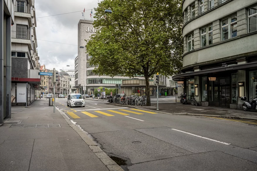 Die Uraniastrasse auf Höhe des Steinmühleplatzes vor der Umsetzung des Projekts