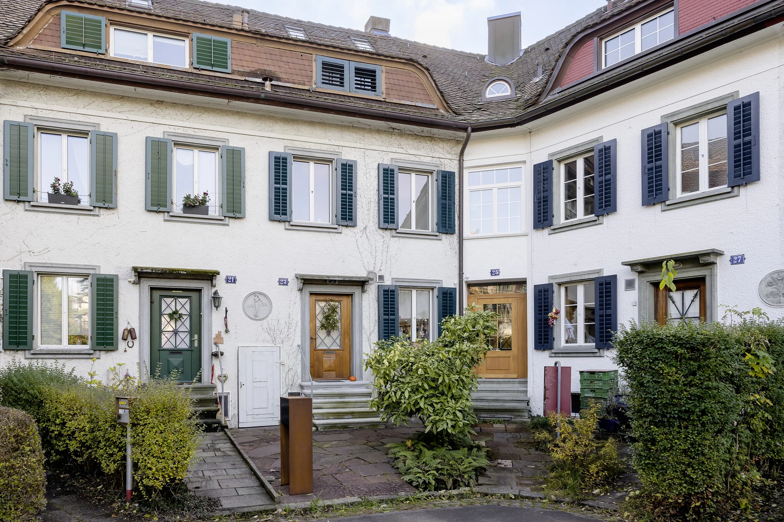 Aussenansicht der Reiheneinfamilienhäuser im Kreis 3