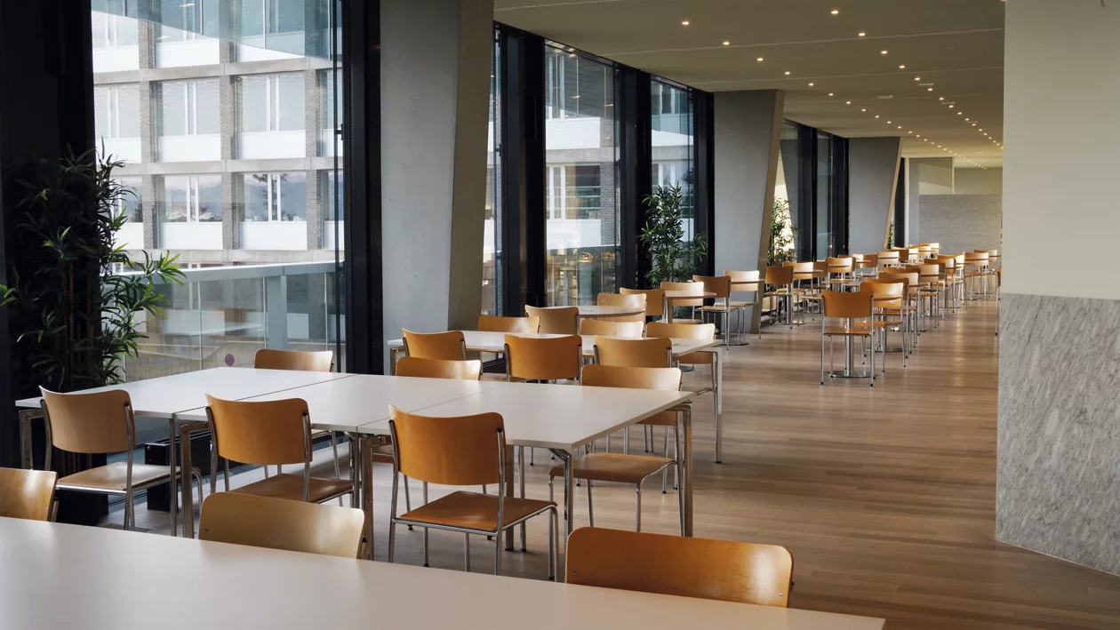 Restaurant vorne und hinten Triemli