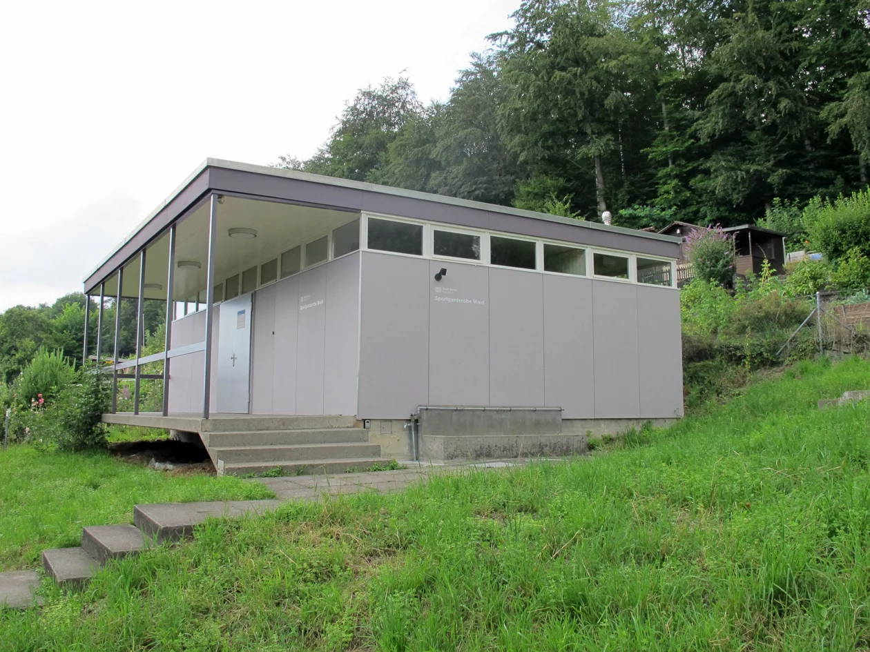 Sport-Garderobe Waid