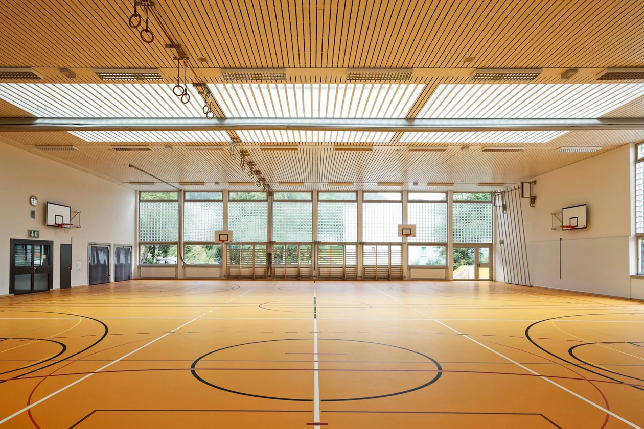 Sporthalle Döltschi