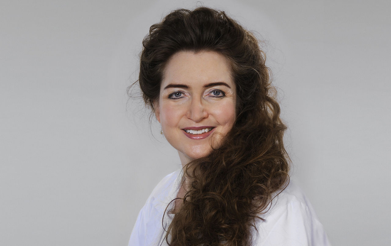 Susanna Stoll, Dr. med.