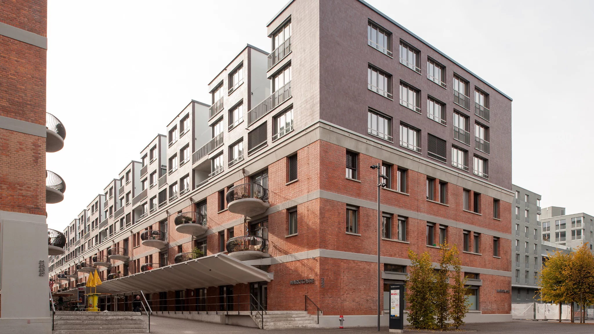 Aussenansicht einer Überbauung