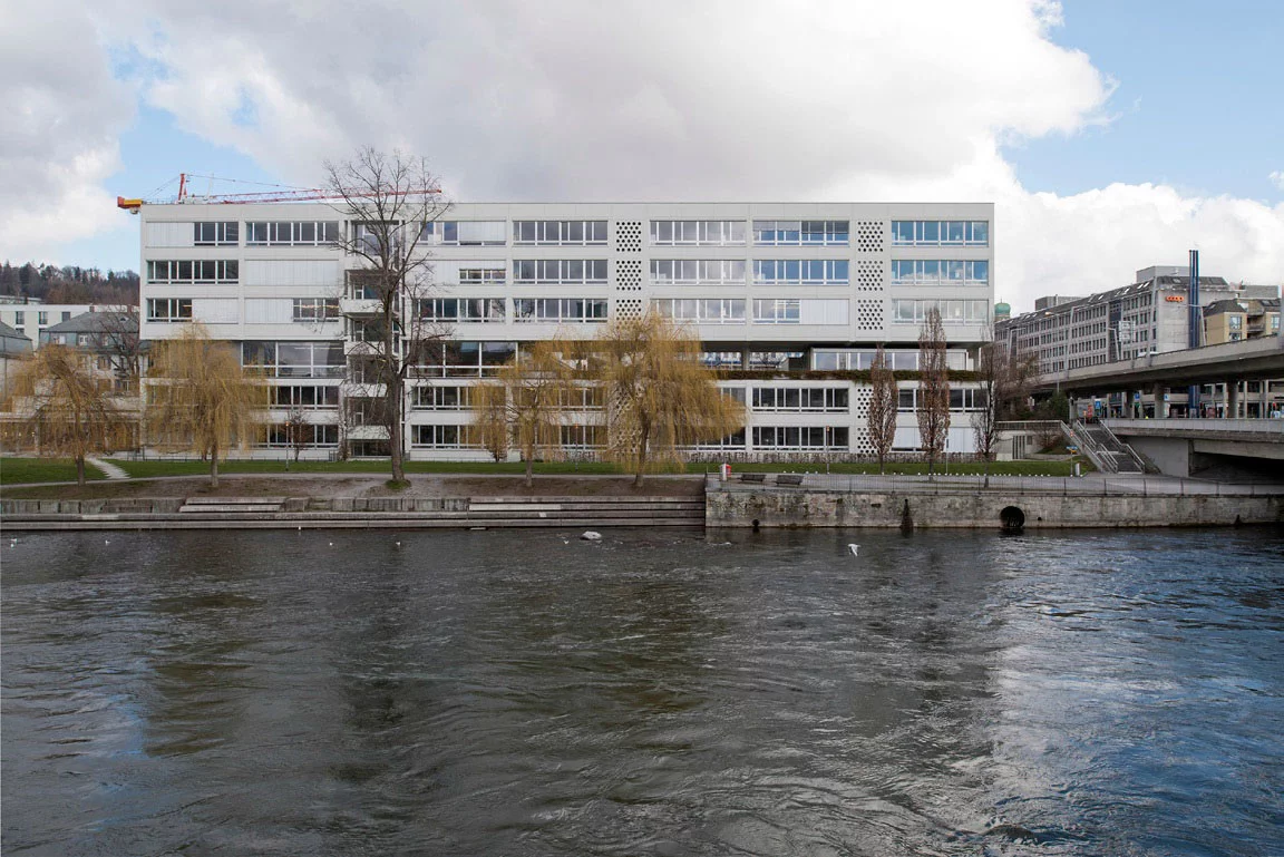 Aussenansicht Fachschule Viventa