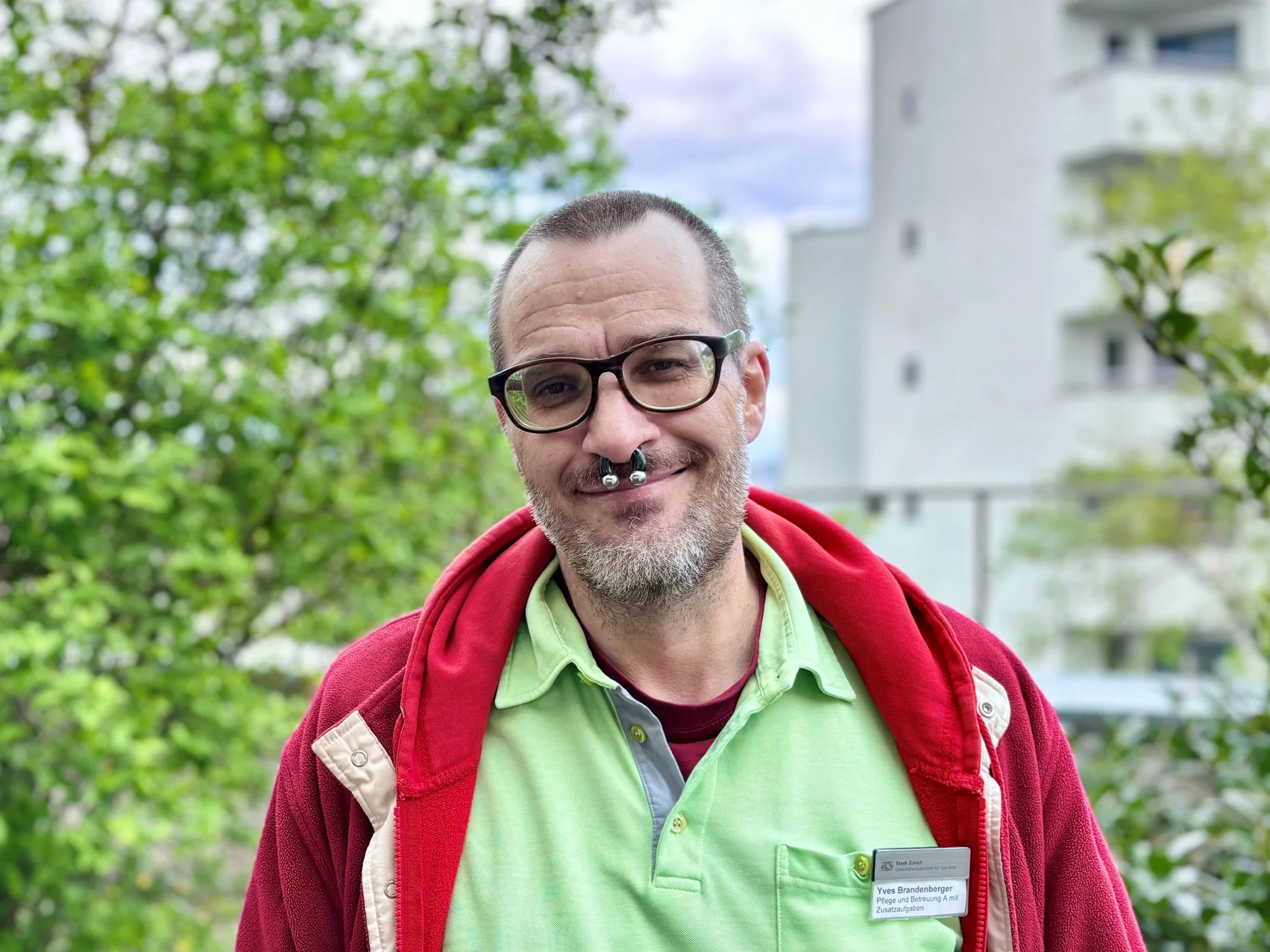 Yves Brandenberger, Pflegefachmann HF mit Zusatzaufgaben im Gesundheitszentrum für das Alter Entlisberg
