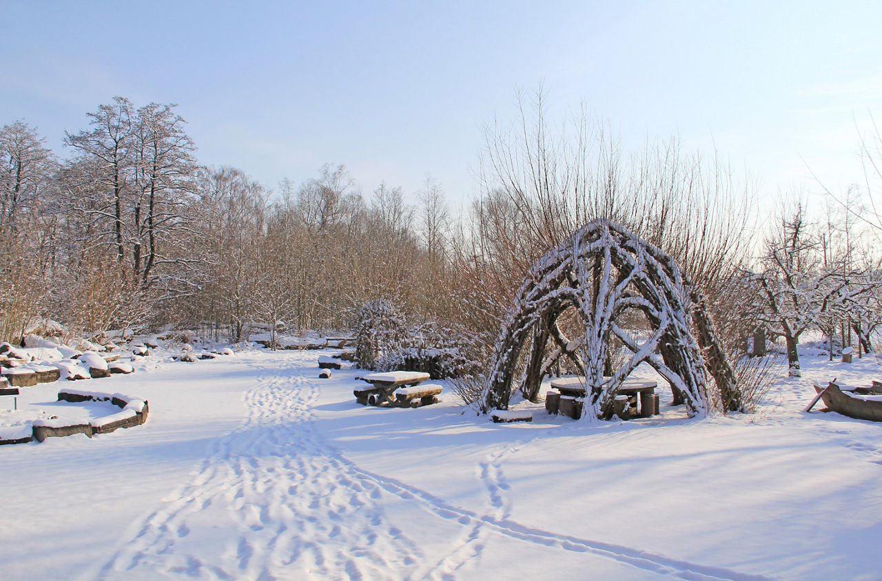 Rastplatz auf der Wanderung von Dübendorf nach Mönchaltorf