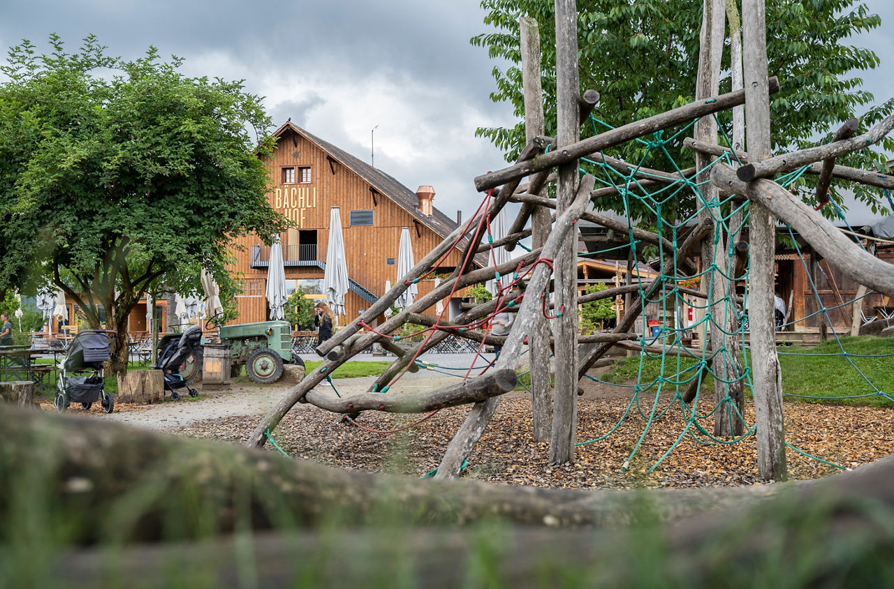 Spielplatz auf dem Bächlihof Jona