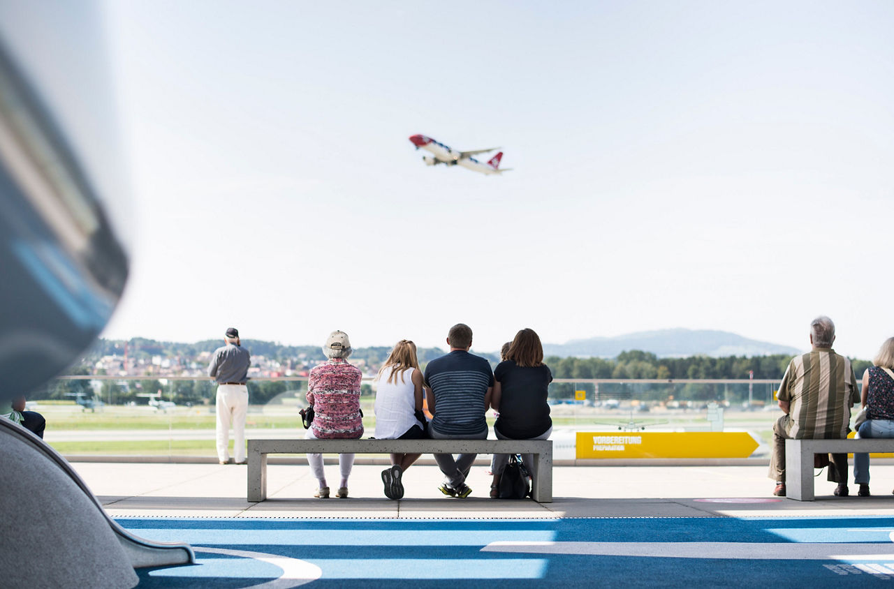 Zuschauerterrasse am Flughafen Zürich